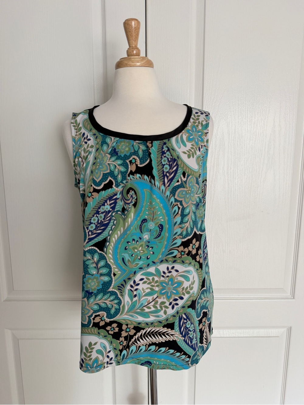 Banana Republic Teal, Black & White Paisley-Print Sleeveless Tank